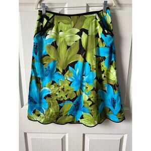 G Essentials Especially for Goody’s Blue Floral Skirt w Scallop Hem Size 8